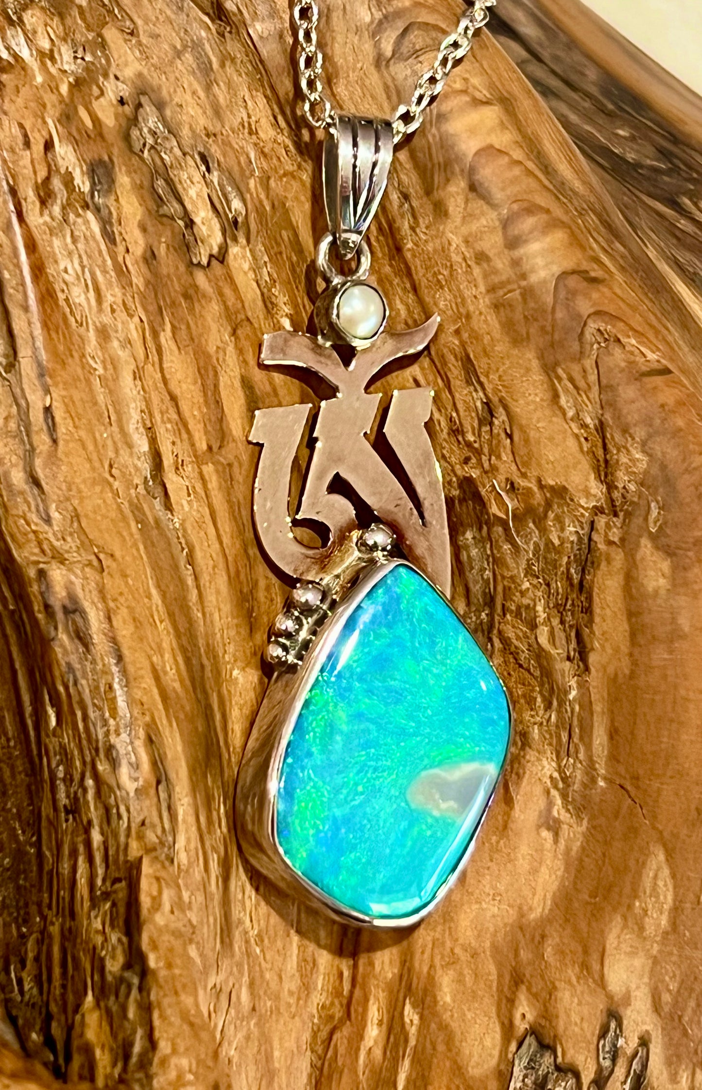 Large Lightning Ridge Opal Doublet Pendant with Pearl – Gold AUM Motif